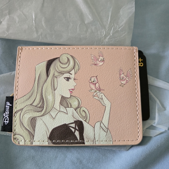 Loungefly Handbags - Loungefly Pink Floral Cardholder